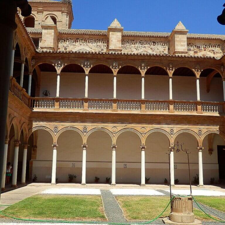 Lee más sobre el artículo Una escapada cultural diferente: así se vive un fin de semana en el Corral de Comedias de Almagro